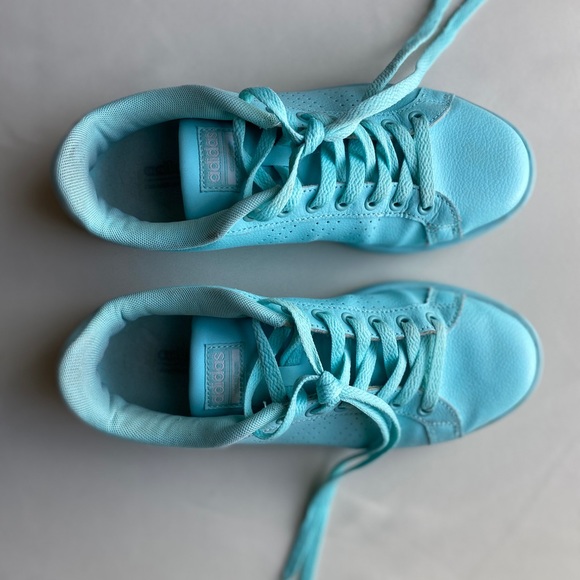 ❌SOLD❌ ADDIDAS Neo Cloadfoam Sneaker - Picture 2 of 6